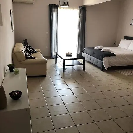 Central Apartment *